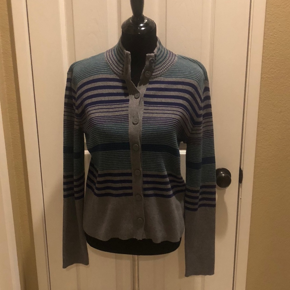 Beautiful Liz&Co button down cardigan New w/tags